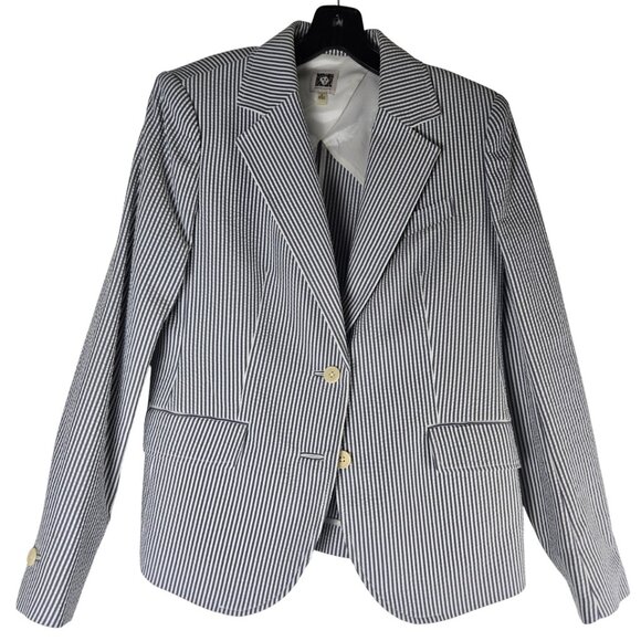 Calvin Klein Jackets & Blazers - Classic Calvin Klein Blue White Seersucker Jacket 6 Lightweight Pockets Like New